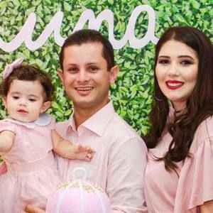 Meet your Posher, Alayne